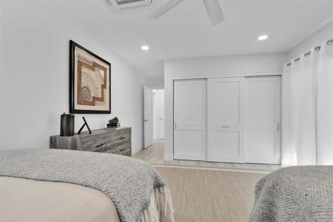 17026 Bay Street Jupiter FL 33477