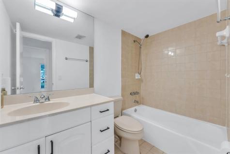 10790 N Kendall Drive Miami FL 33176