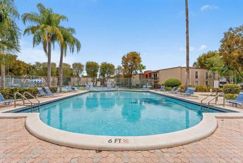 10790 N Kendall Drive Miami FL 33176