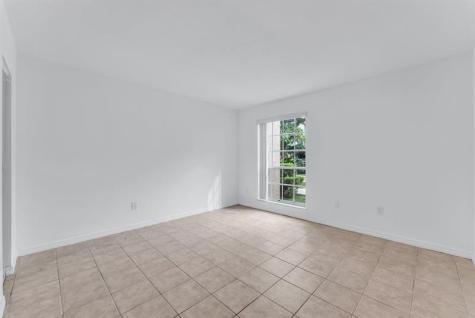 10790 N Kendall Drive Miami FL 33176