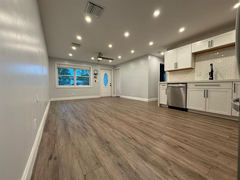 9422 SW 51st Street Fort Lauderdale FL 33328