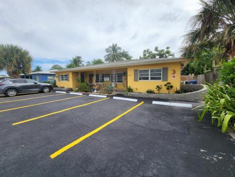 2036 NE 26th Street Wilton Manors FL 33305