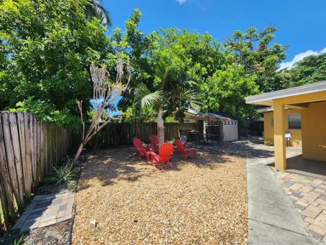 2036 NE 26th Street Wilton Manors FL 33305