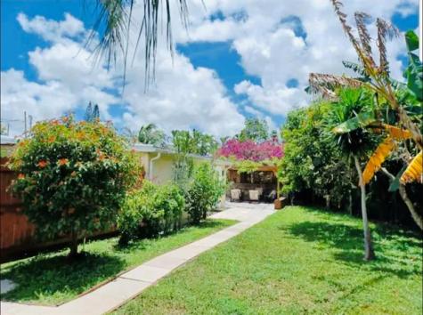 279 Hach Lane (3/2) West Palm Beach FL 33415