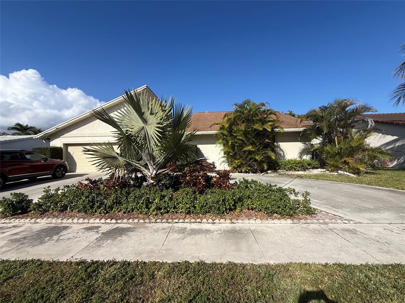 71 Laredo Lane Boca Raton FL 33487
