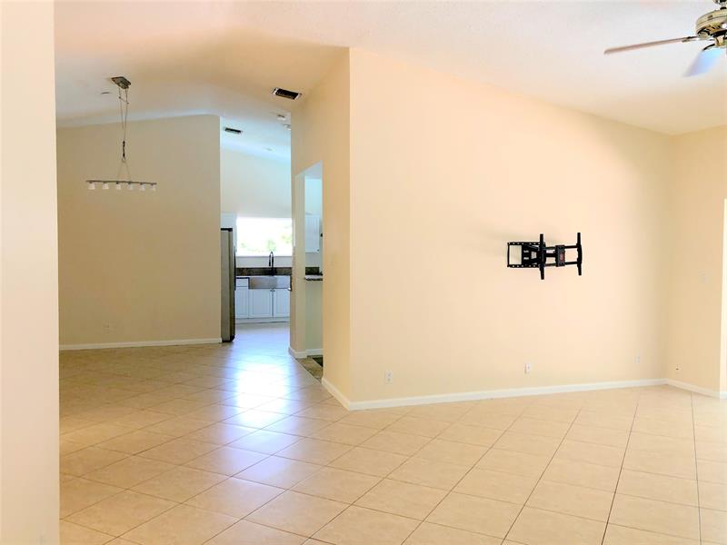 71 Laredo Lane Boca Raton FL 33487