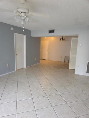 4158 Inverrary Drive Lauderhill FL 33319