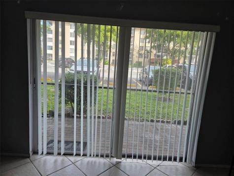 4158 Inverrary Drive Lauderhill FL 33319