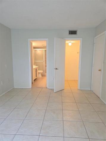 4158 Inverrary Drive Lauderhill FL 33319