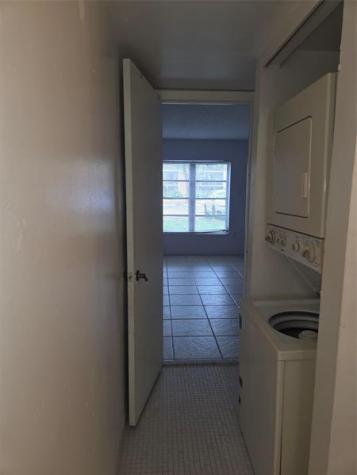 4158 Inverrary Drive Lauderhill FL 33319