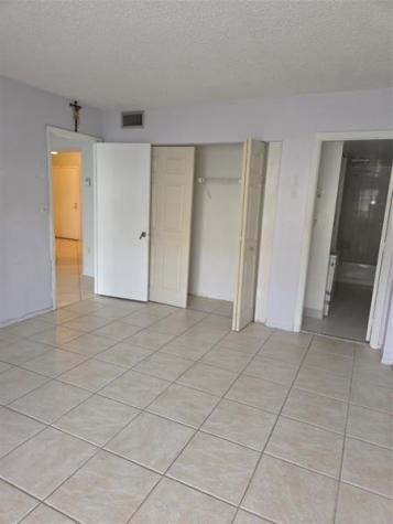 4158 Inverrary Drive Lauderhill FL 33319