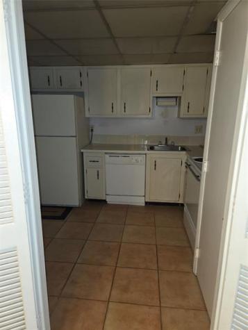 4158 Inverrary Drive Lauderhill FL 33319