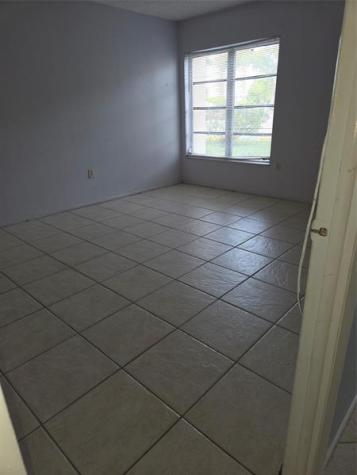 4158 Inverrary Drive Lauderhill FL 33319