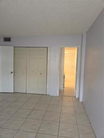 4158 Inverrary Drive Lauderhill FL 33319