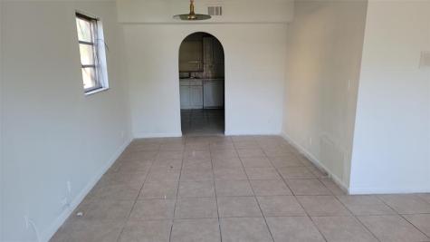 609 SW 79th Terrace North Lauderdale FL 33068