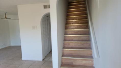 609 SW 79th Terrace North Lauderdale FL 33068