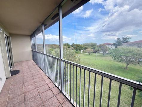 801 SW 133rd Terrace Pembroke Pines FL 33027