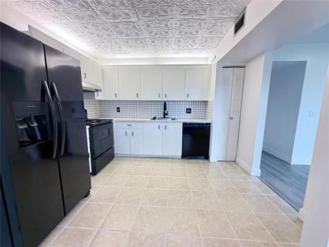 801 SW 133rd Terrace Pembroke Pines FL 33027