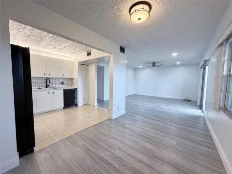 801 SW 133rd Terrace Pembroke Pines FL 33027