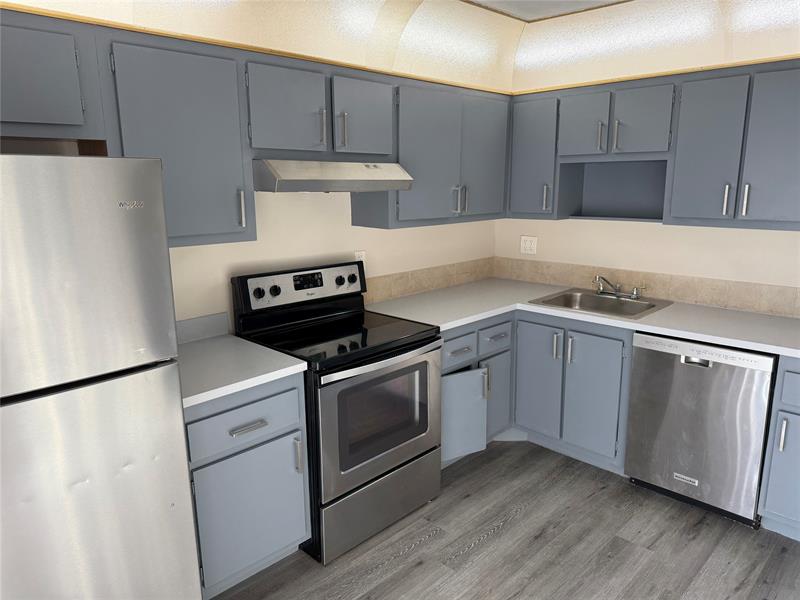 1349 Sussex Drive North Lauderdale FL 33068