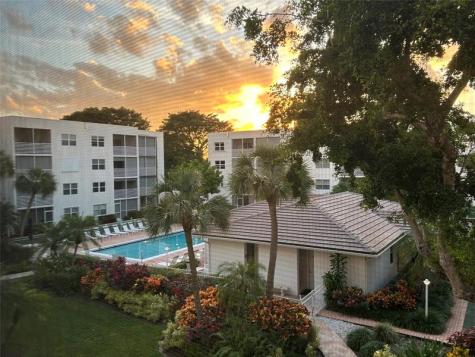 1541 S Ocean Boulevard Pompano Beach FL 33062