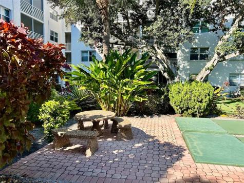 1541 S Ocean Boulevard Pompano Beach FL 33062