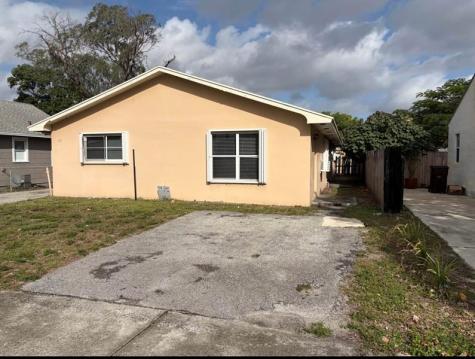 717 46TH Street West Palm Beach FL 33407