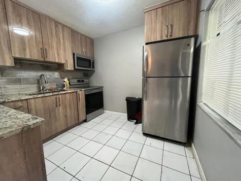 4040 NW 31st Terrace Lauderdale Lakes FL 33309
