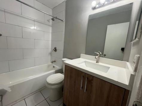 4040 NW 31st Terrace Lauderdale Lakes FL 33309