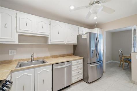 1034 NW 85 Terrace Fort Lauderdale FL 33322