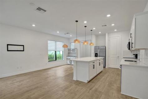 8355 NW 7th Place Plantation FL 33324