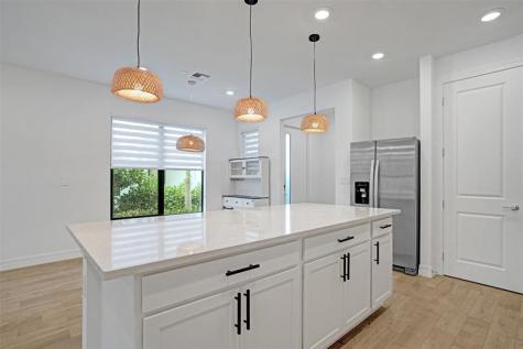 8355 NW 7th Place Plantation FL 33324