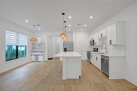 8355 NW 7th Place Plantation FL 33324