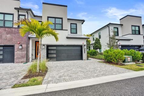8355 NW 7th Place Plantation FL 33324