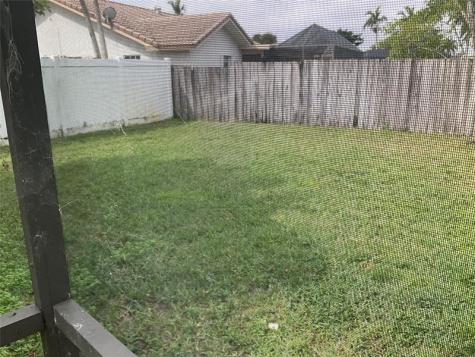 6269 Woodbury Road Boca Raton FL 33433