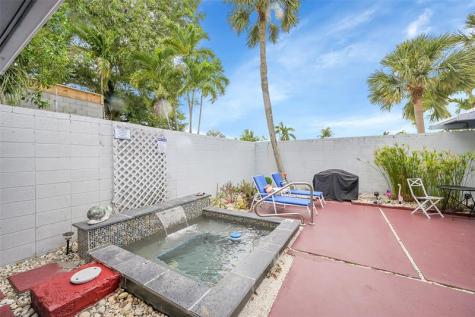 234 Pine Avenue Lauderdale By The Sea FL 33308