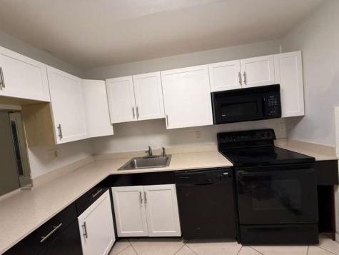 3550 NW 104th Avenue Coral Springs FL 33065