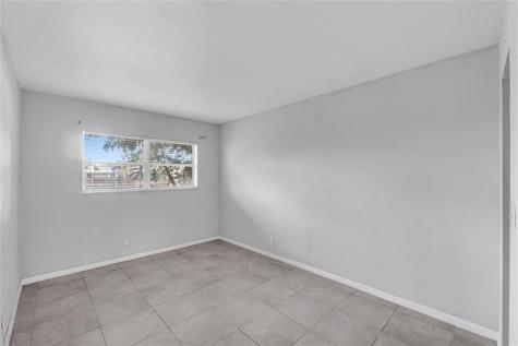4050 NE 12th Terrace Oakland Park FL 33334