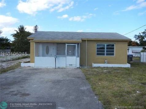 2427 Garfield Street Hollywood FL 33020