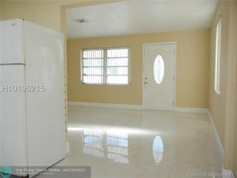 2427 Garfield Street Hollywood FL 33020