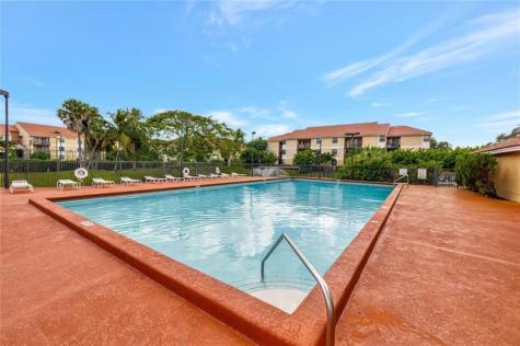 5781 Riverside Drive Coral Springs FL 33067
