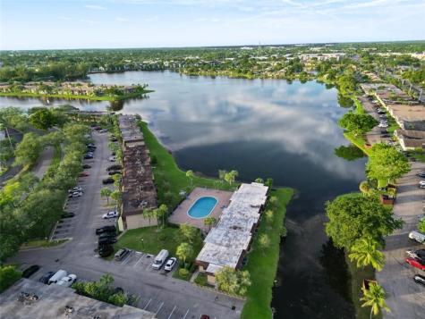 416 Lakeside Drive Margate FL 33063
