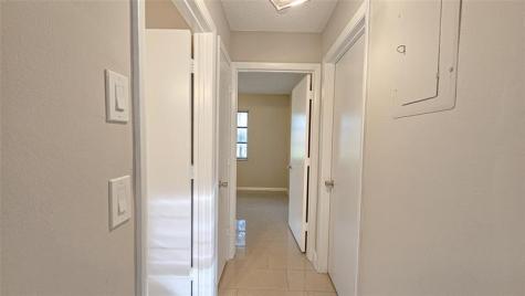 416 Lakeside Drive Margate FL 33063