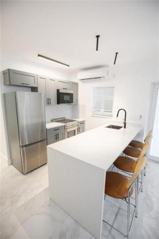 1112 NE 17th Terrace Fort Lauderdale FL 33304