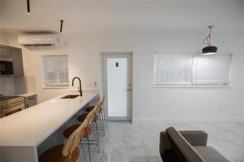 1112 NE 17th Terrace Fort Lauderdale FL 33304