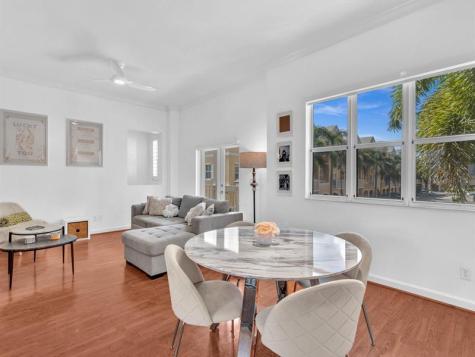 2329 Vintage Drive Lighthouse Point FL 33064