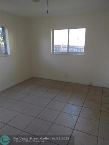 2061 NE 25th Avenue Pompano Beach FL 33062