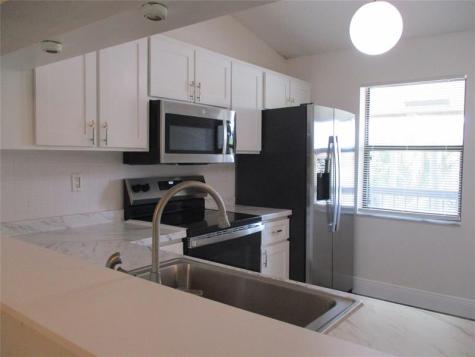 22040 Palms Way Boca Raton FL 33433