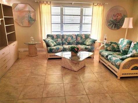 1152 Circle Drive Delray Beach FL 33445