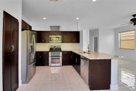 5240 NW 112th Way Coral Springs FL 33076